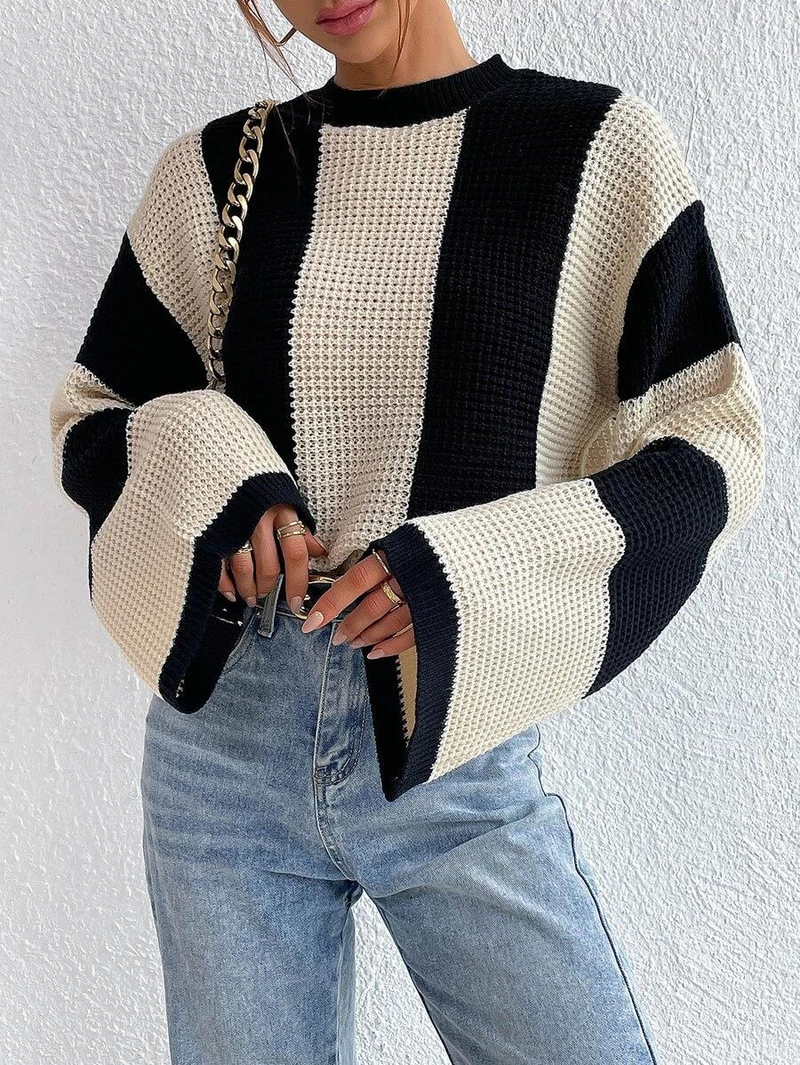 Vêtements pour femmes Style occidental tricoté hauts col rond rayé manches cloche pull veste femmes tricot_voghion.com