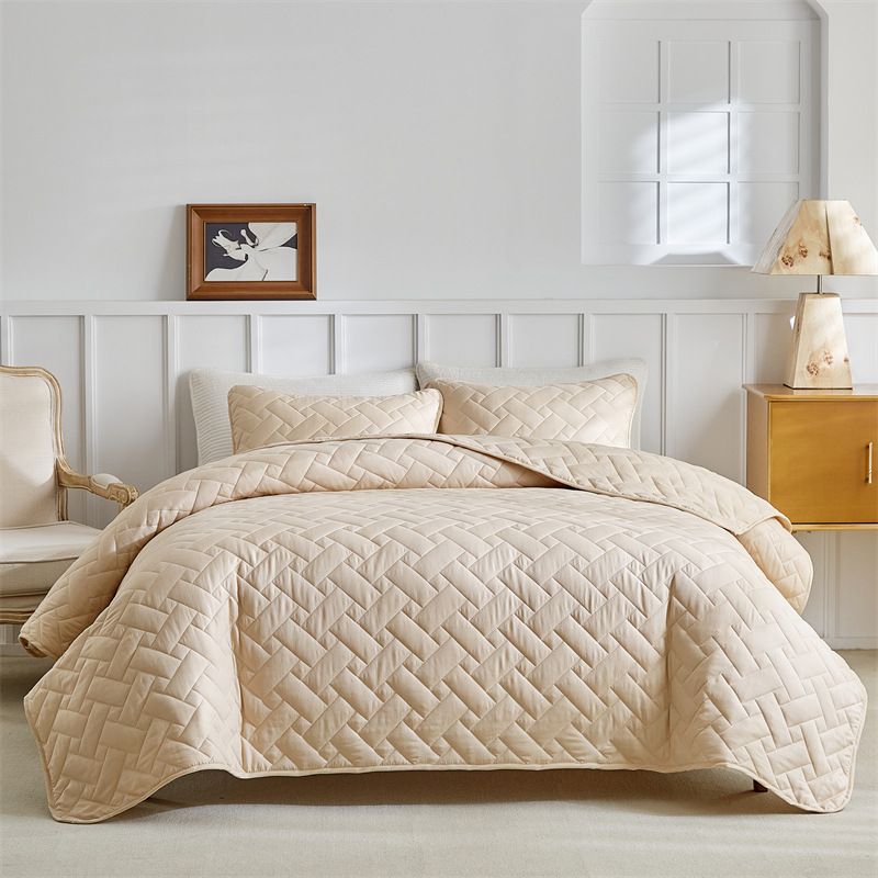 Copriletto trapuntato, set da tre pezzi, lenzuolo double face, trapunta spazzolata, delicata sulla pelle, lavabile_voghion.com