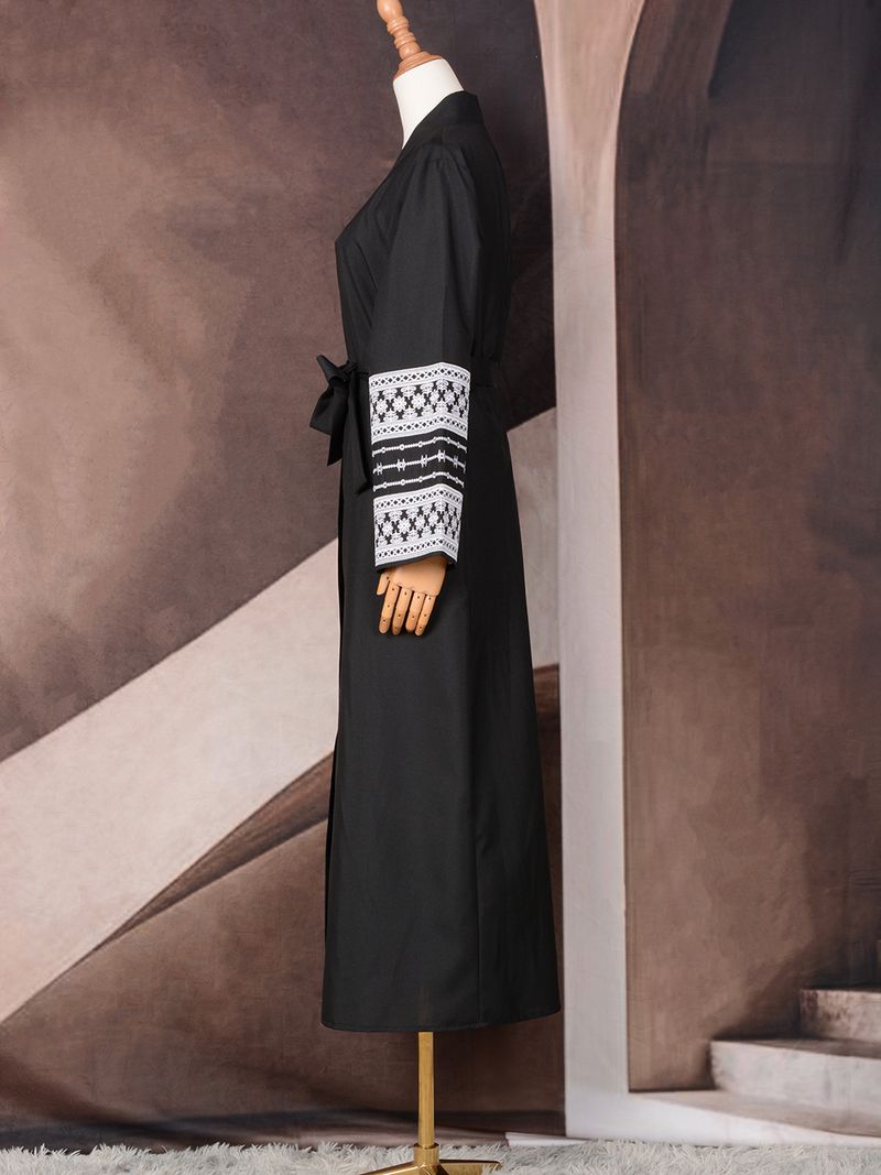 Sieviešu apģērbs Abaya Tuvo Austrumu musulmaņu modes elegants kardigans izšūta kleita sieviešu halāts_voghion.com