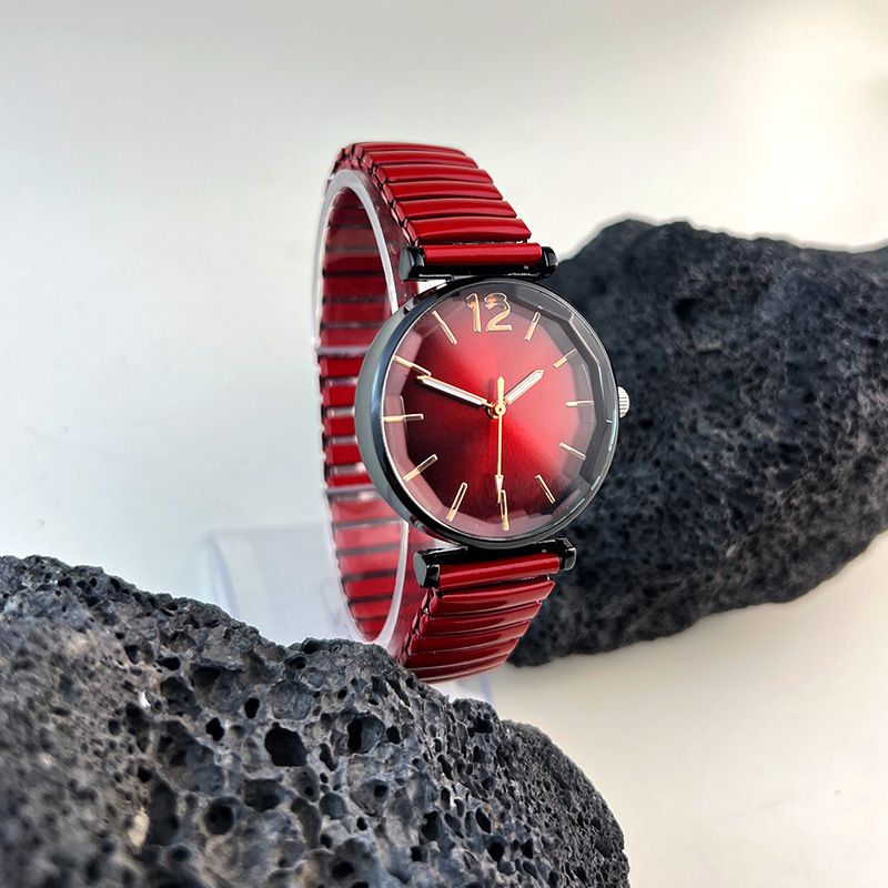 Armbanduhr für Paare für Männer und Frauen, lässig, einfache Skala, elastisches Band, elastische Quarzuhr, für die Arbeit, täglich, Geburtstag, Jahrestag, Valentinstag, Geschenk_voghion.com