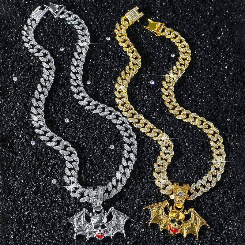 European And American New Personalized Men's Hip-hop Style Halloween Funny Bat Skull Pendant Necklace_voghion.com