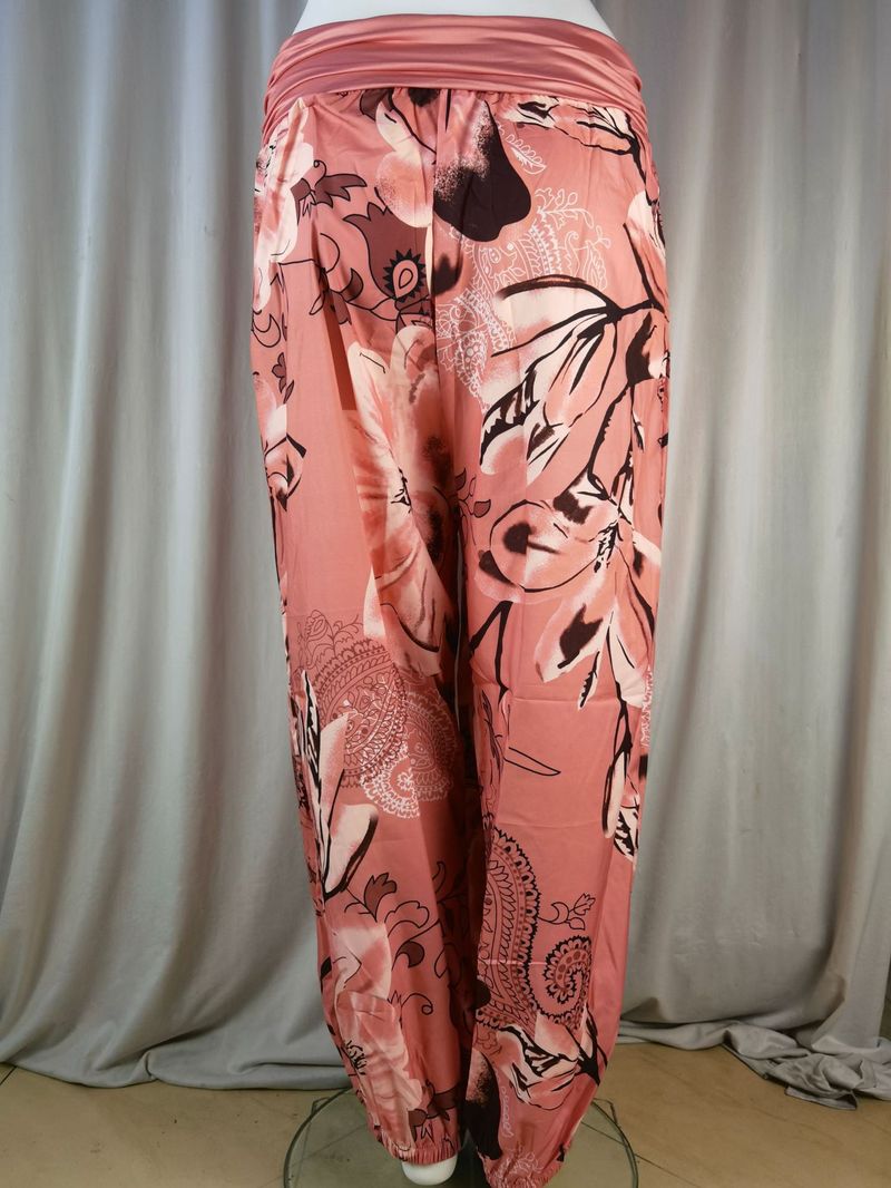 Plus Size Boho Pants, Women's Plus Floral Print Ruched Low Waist Loose Comfy Harem Pants_voghion.com