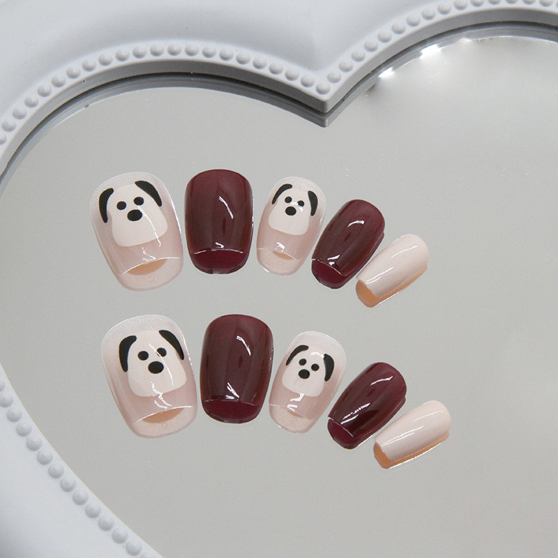 Cute Dog Wearing in Autumn and Winter, Detachable Patch, Wine Red False Nail, Short Trapezoidal Nail Patch_voghion.com