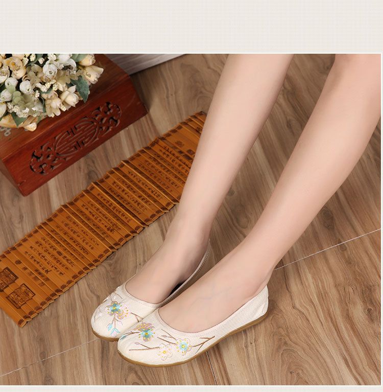 Damenschuhe Alte Peking-Stoffschuhe Kuhsehne Atmungsaktive Baumwolle und Leinen Flache bestickte Damenschuhe Rutschfeste Einzelschuhe Retro-Schuhe_voghion.com