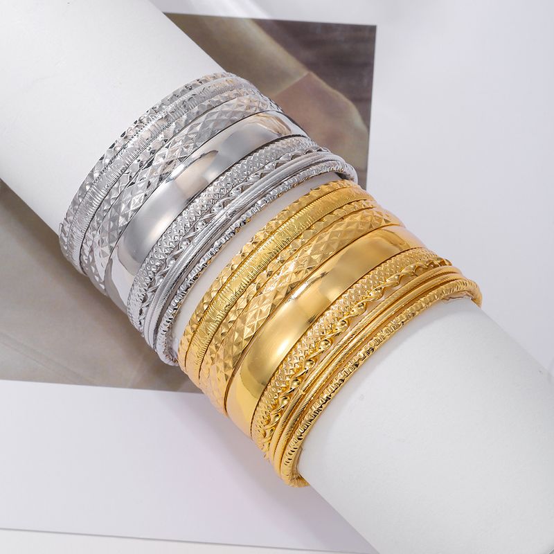 New Metal Bracelet Set For Women Exaggerated Bohemian Fengshui Ripple Smooth Stacking Bracelet 10 Piece Set_voghion.com