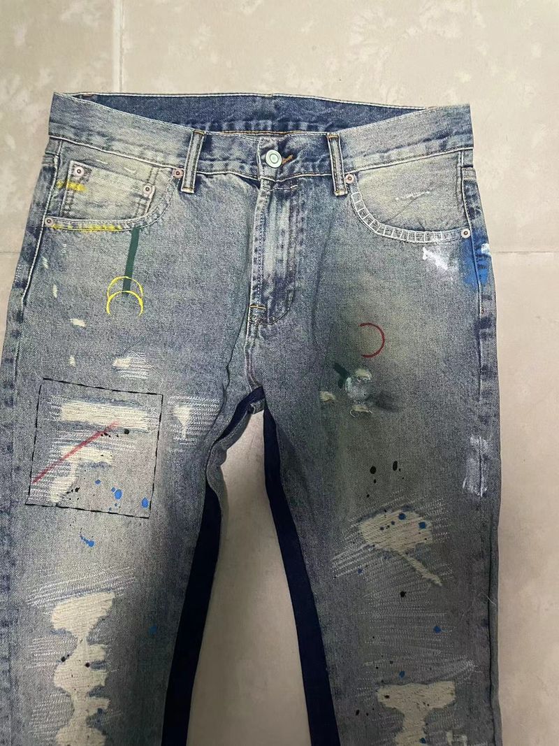 Spălare cu apă, Învechire, Deteriorare găuri, Mustăți de pisică, Brodare imprimare, Stropire cu cerneală, Micro corn, Blugi cu picior lat, Blugi_voghion.com