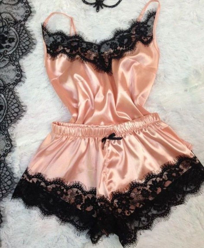 Damen-Spitzen-Babydoll-Nachtwäsche – Sexy Dessous mit Neckholder und String (S-XXXL, 12 Farben)_voghion.com