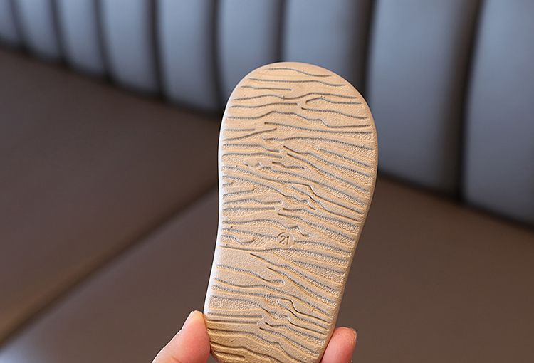 Bambino Autunno e Inverno Nuove Ragazze in Cotone da Uomo Stivali da Neve Tesoro Scarpe di Velluto per Bambini Maillard 1_voghion.com