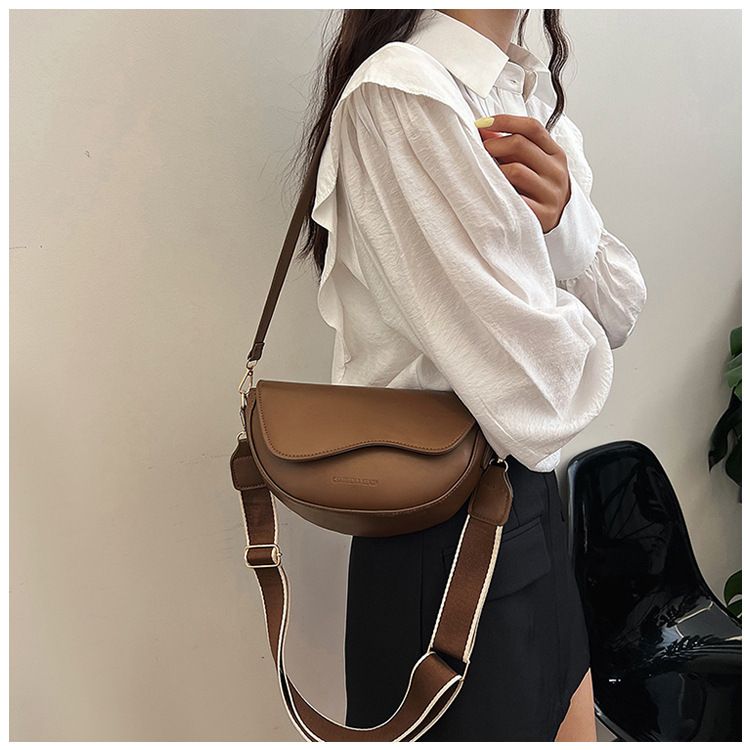 Bolso bandolera versátil de estilo sillín para mujer, tendencia de nicho, modelo nuevo 2025._voghion.com