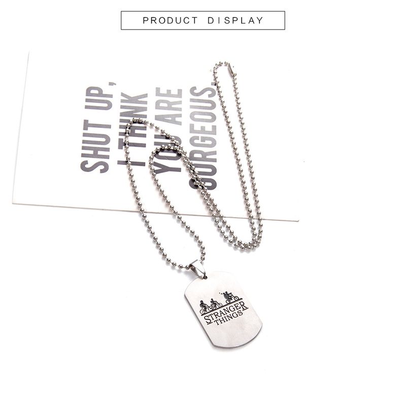 Collier avec étiquette de vélo Strange Things_voghion.com