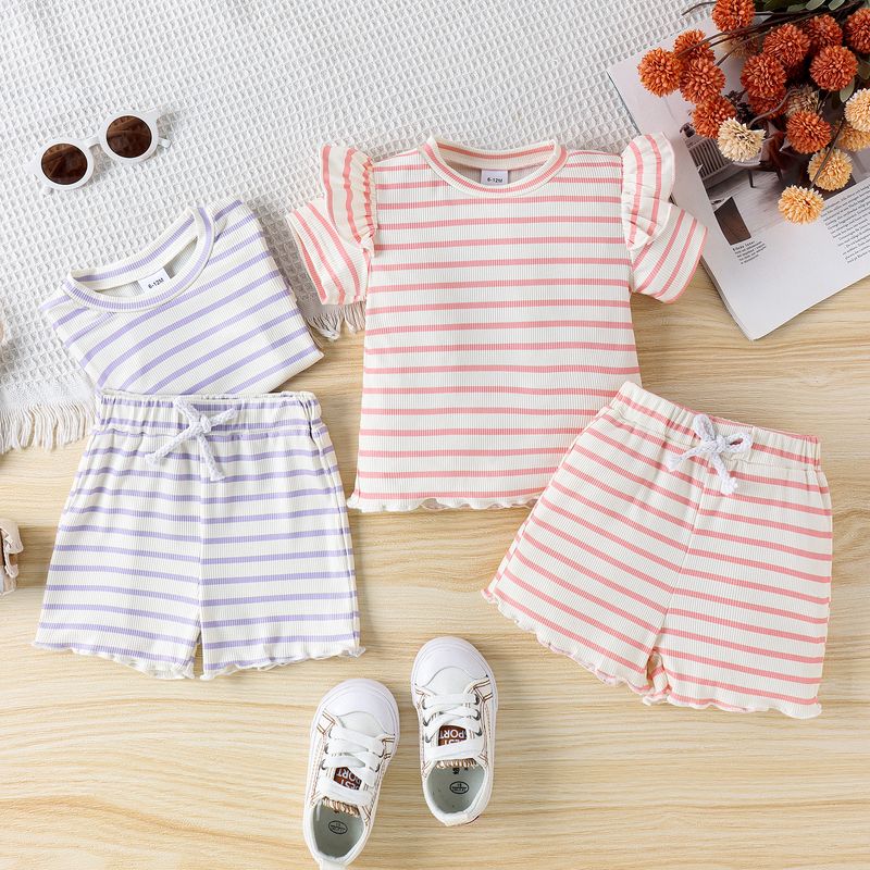 Set estivo per bambine, top a righe con scollo rotondo, maniche corte, patchwork, maniche a palloncino, pantaloncini con bordo ondulato_voghion.com