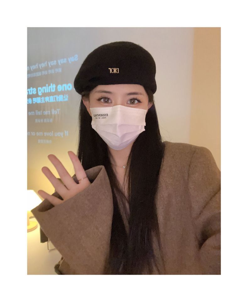 Women's Berets irregular beret women's autumn and winter face-showing small-shaped beret white woolen painter's hat_voghion.com
