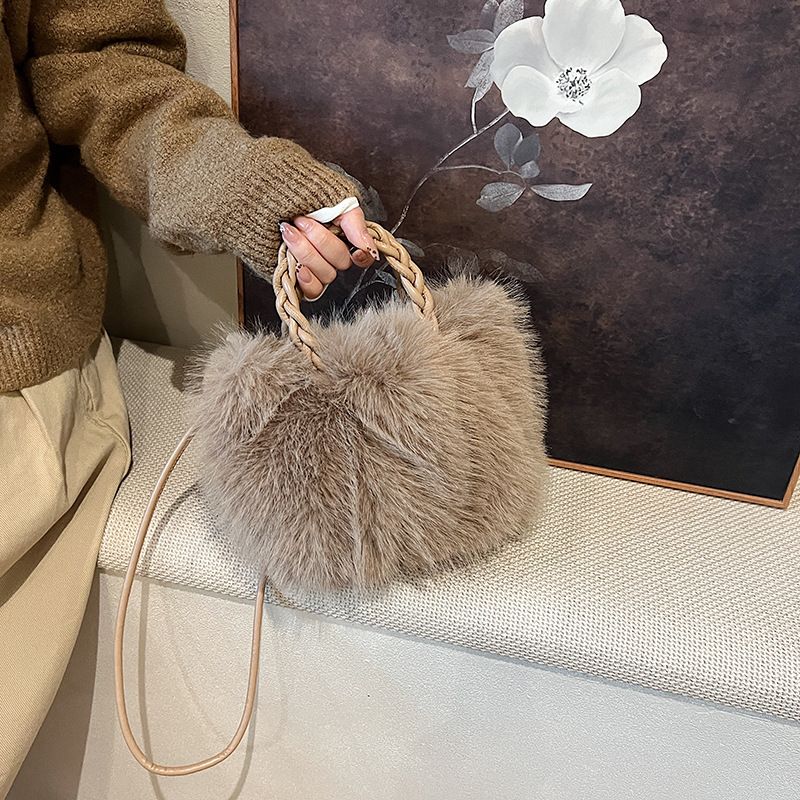 Handheld hairy for women 2023 new autumn and winter pleated cloud texture plush bag, single shoulder crossbody small bag_voghion.com