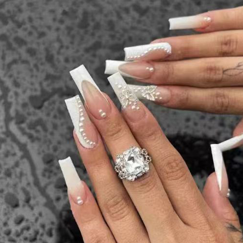 Full Wearable 24Pcs Cover Fake Nails French Butterfly Design False Nails With Pearl Long Coffin Press On Nails_voghion.com