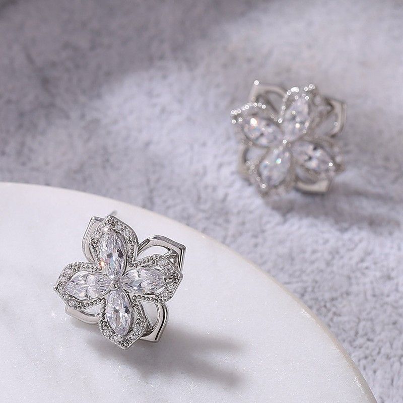 Hochwertiges drehbares Kleeblatt-Set für Damenschmuck im Frühling und Sommer, beliebtes dreiteiliges Set für Schmuckaccessoires_voghion.com