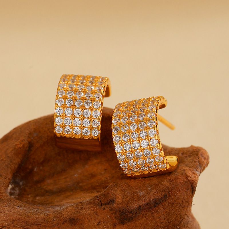 Best-Selling C-Shaped Hoop Earrings - 5-Row Full Zircon Design | Silver Base Niche Light Luxury High-End Minimalist Ear Jewelry_voghion.com