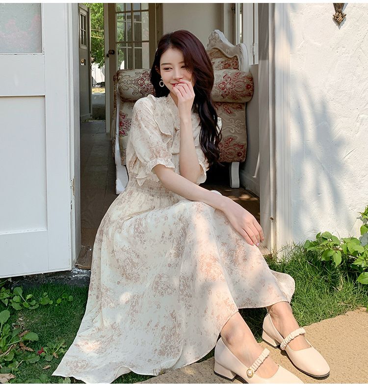 Sommer-Neues süßes Chiffonkleid mit Rüschen, Göttinnen-Abnehmen und reines Verlangen, floraler, sanfter französischer Stil_voghion.com