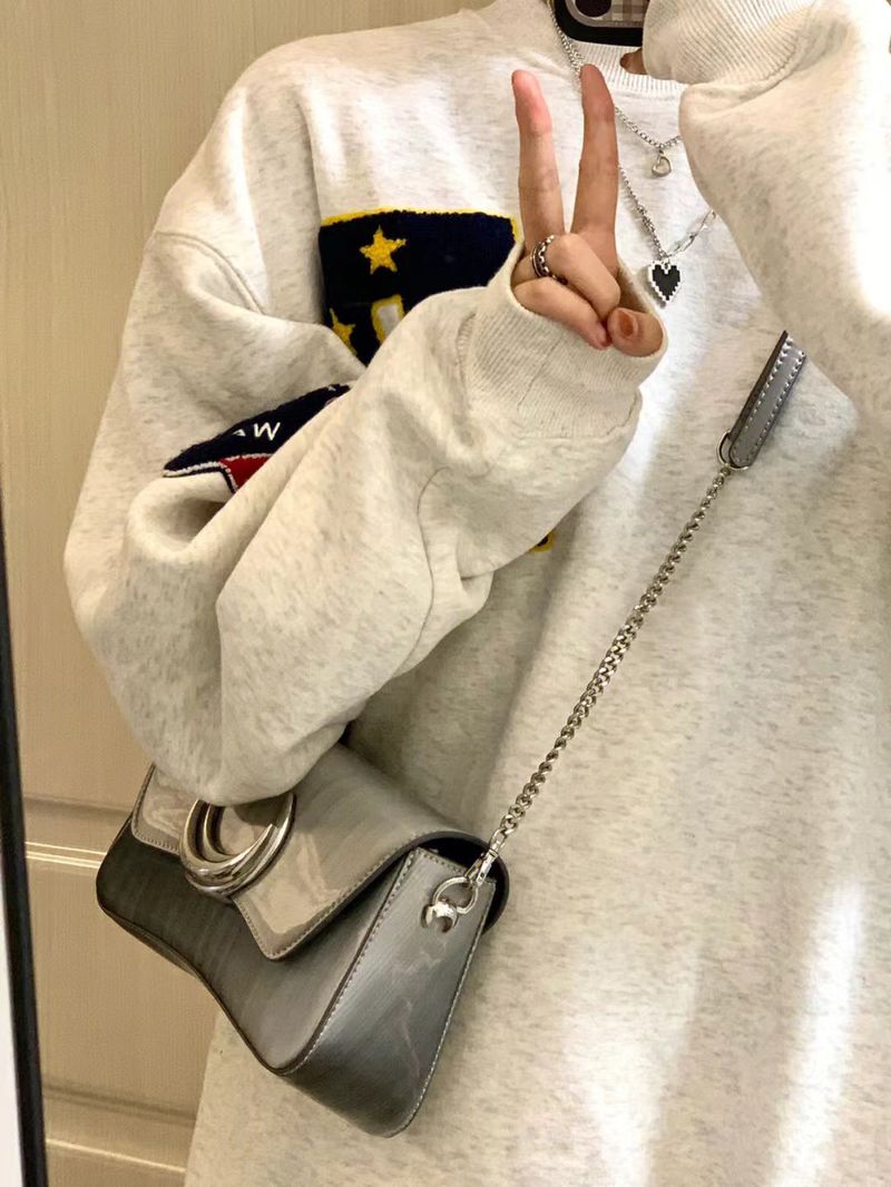 2024 New Advanced Texture Gradient Versatile One Shoulder Crossbody with Small Design Crescent Method Stick Underarm Bag_voghion.com