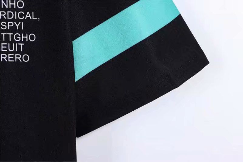 Ropa de hombre Camiseta de verano de manga corta para hombre, moderna y atractiva, un conjunto de ropa a juego, trajes casuales juveniles, ropa de verano para hombre_voghion.com