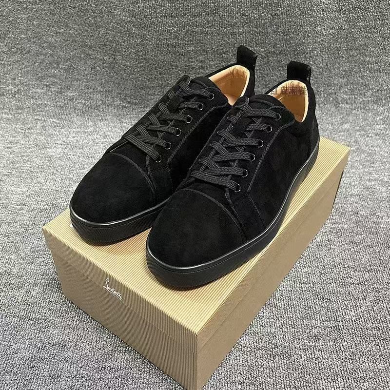 Guangzhou Trendy Red Sole Rivet Men's CL Couple Casual Comfortable Breathable Flat Shoes_voghion.com