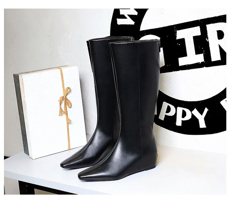 6632-29 Scarpe invernali da donna alla moda, semplici e versatili con tacco medio inclinato, aumento dell'altezza interna, canna larga, alte_voghion.com