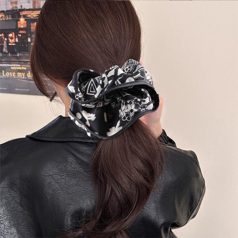 Fascia per capelli con fiocco in raso floreale, taglia grande, annodata in stile fata di alta qualità, accessorio per capelli alla moda_voghion.com