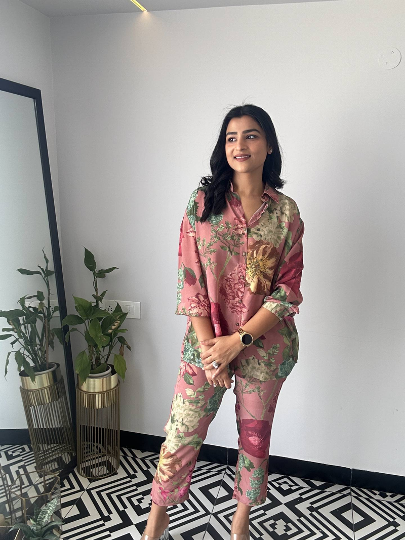 Women's Suit Autumn And Winter New Shirt Nine-point Pants Fashion Floral Print Two-piece Set_voghion.com