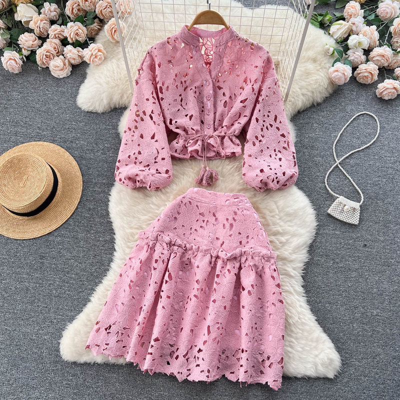 Damenmode, modisch, schick, schick, zweiteiliger Anzug_voghion.com