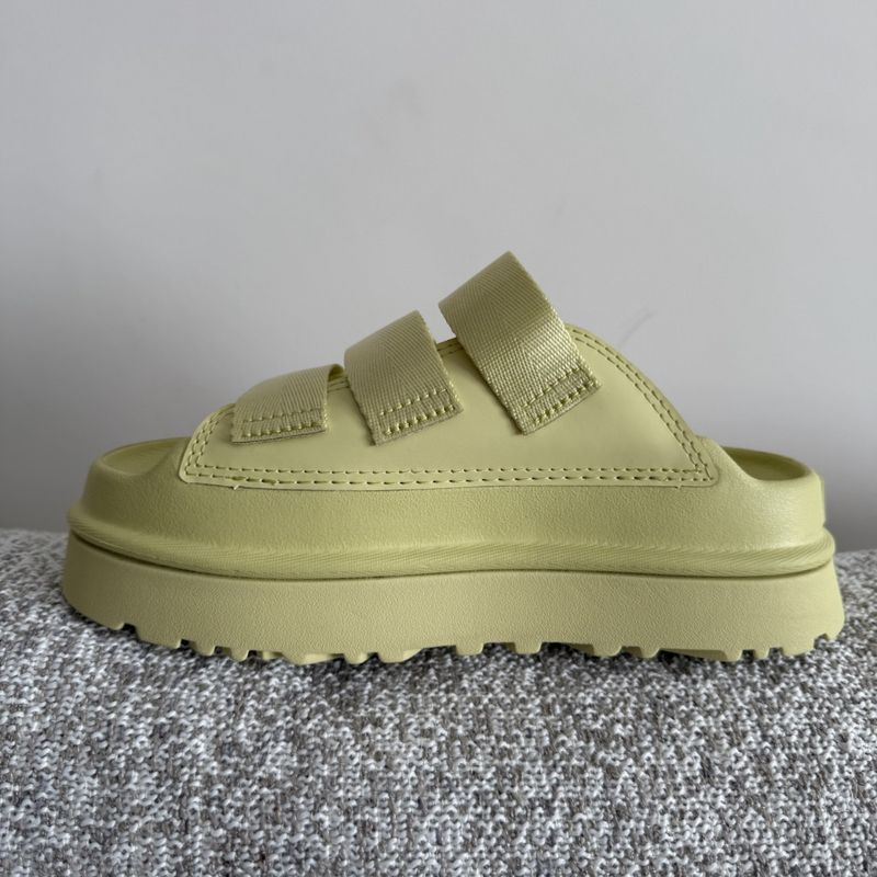 Neu Sandalen mit dicken Sohlen U Home Sommer Neuer Stil Glänzender goldener Klettverschluss Lässige rutschfeste Hausschuhe mit_voghion.com