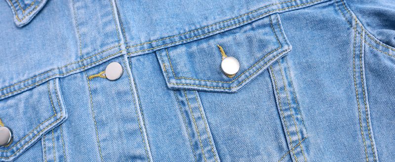 Vintage-Jeansjacke für Damen und Herren – Langarmhemd aus Baumwollmischung im Used-Look mit Knopfleiste und Brusttaschen (Hellblau, Dunkelblau, Schwarz)_voghion.com