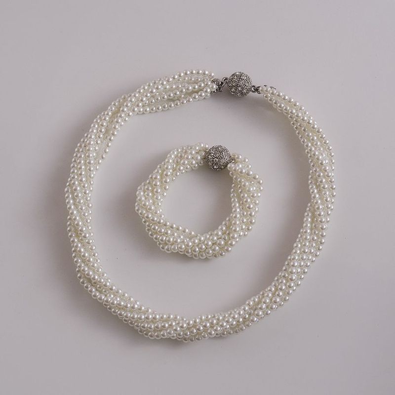 Xiaoxiangfeng imitation pearl necklace, millet beads, multi-layer stacked collarbone chain jewelry, magnetic buckle,_voghion.com