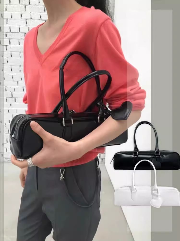 Baguette Bag 2025 Fall/Winter New Genuine Leather Heart-Shaped Women's Bag Underarm Bag Handbag_voghion.com