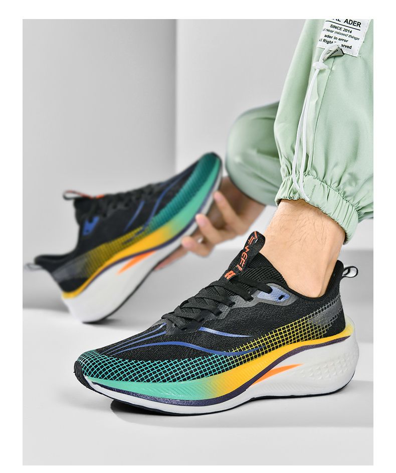 Nuove scarpe da corsa per coppie con piastra in carbonio esplosiva e suono di attrito, scarpe da ginnastica ammortizzanti per maratona da donna per studenti maschi_voghion.com