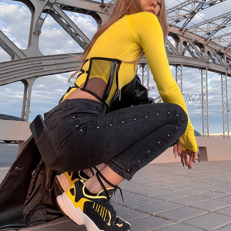 Gilet a spina di pesce indossato con cinturino per il nuovo top con cintura primaverile da donna 2024_voghion.com