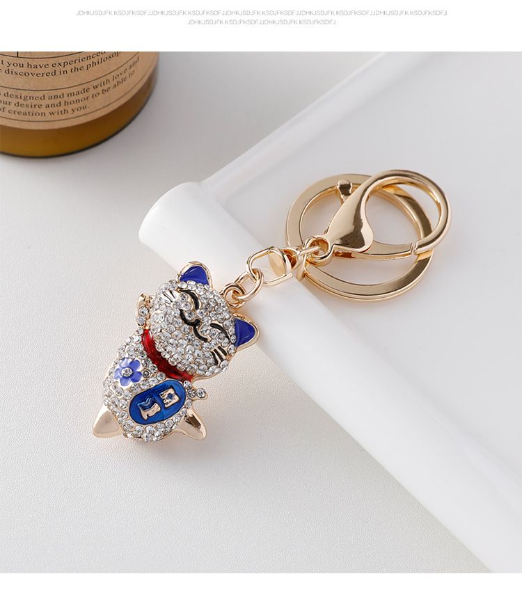Porte-clés en métal avec pendentif en forme de chat porte-bonheur incrusté de diamants, style chinois, pour sac à main, voiture, dessin animé_voghion.com