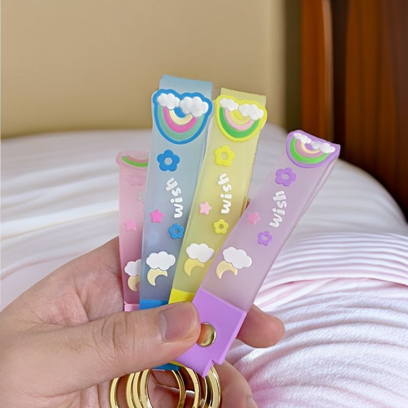 Portachiavi per auto a forma di anatra, con piccole pantofole, ciondolo, zaino per auto, piccolo regalo, portachiavi_voghion.com