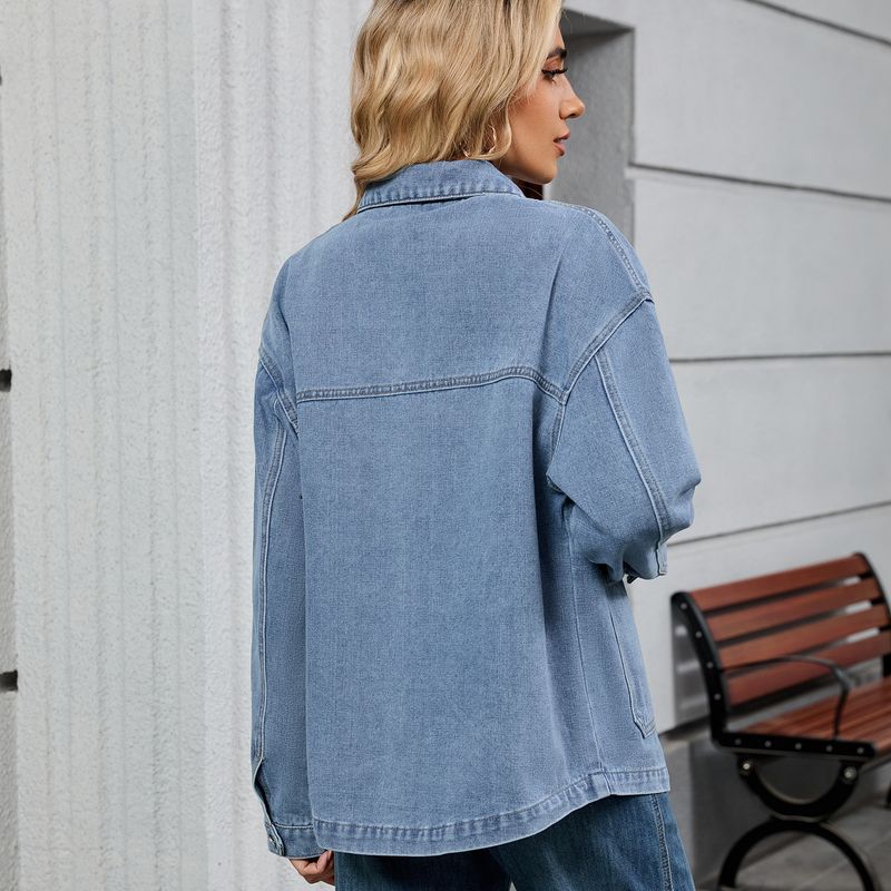 Giacca in denim vintage da donna - Cappotto oversize a maniche lunghe dalla vestibilità comoda con colletto classico, blu retrò e grigio nero_voghion.com