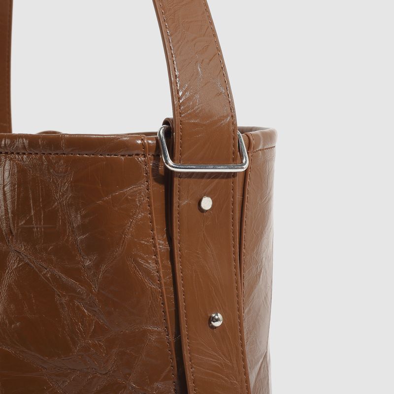 Autunno Inverno Nuova fascia alta, grande capacità e piccola folla pigra da afferrare a mano in morbida pelle con motivo a secchiello per panino,_voghion.com