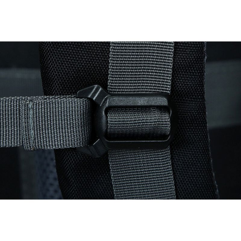 2024 New Mountaineering Bag Large Capacity Hiking Travel Multi-Functional Shock Absorption 70L Sports Men And Women_voghion.com
