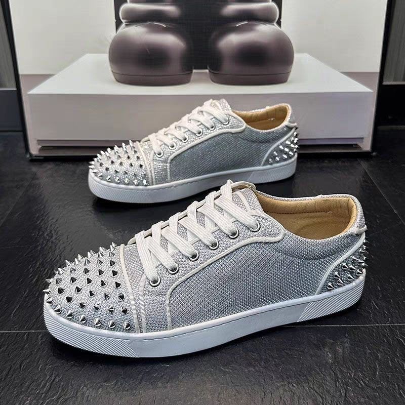 Pantofi pentru bărbați noi, cu șireturi, cu talpă roșie, cu nituri, unghii la modă și la modă, strasuri casual, versatil_voghion.com