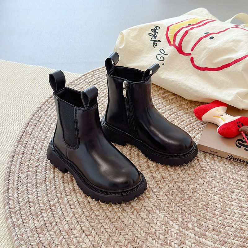 Stivali singoli corti alla moda per bambine, stile britannico, per bambine, modello Martin, autunno 2025_voghion.com