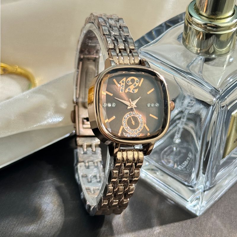 Orologio quadrato in vetro sfaccettato, orologio al quarzo di lusso, orologio da donna con temperamento di nicchia, da lavoro, quotidiano, compleanno, anniversario, regalo di San Valentino_voghion.com