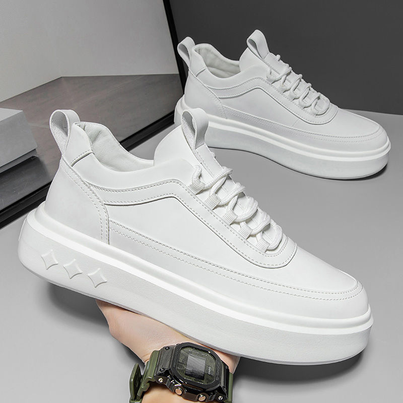 2025 Sommer Neue Herren Atmungsaktive Trend Vielseitige Board Mit Erhöhten Dicken Casual Weiche Sohle Kleine Weiße Schuhe Für Männer_voghion.com