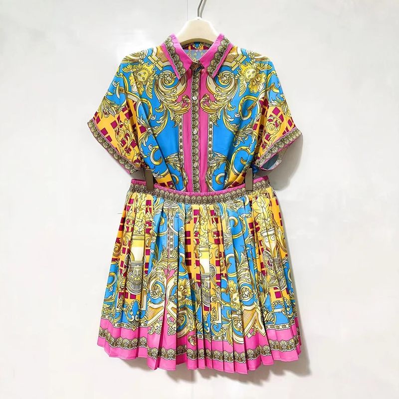 Ensemble deux pièces pour femme, chemise à manches imprimées à positionnement géométrique et jupe courte ample, 2025_voghion.com