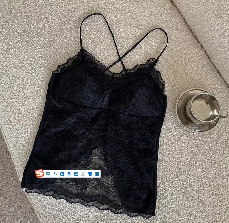 Canotta con spalline incrociate in pizzo sexy autunnale con splendida schiena_voghion.com