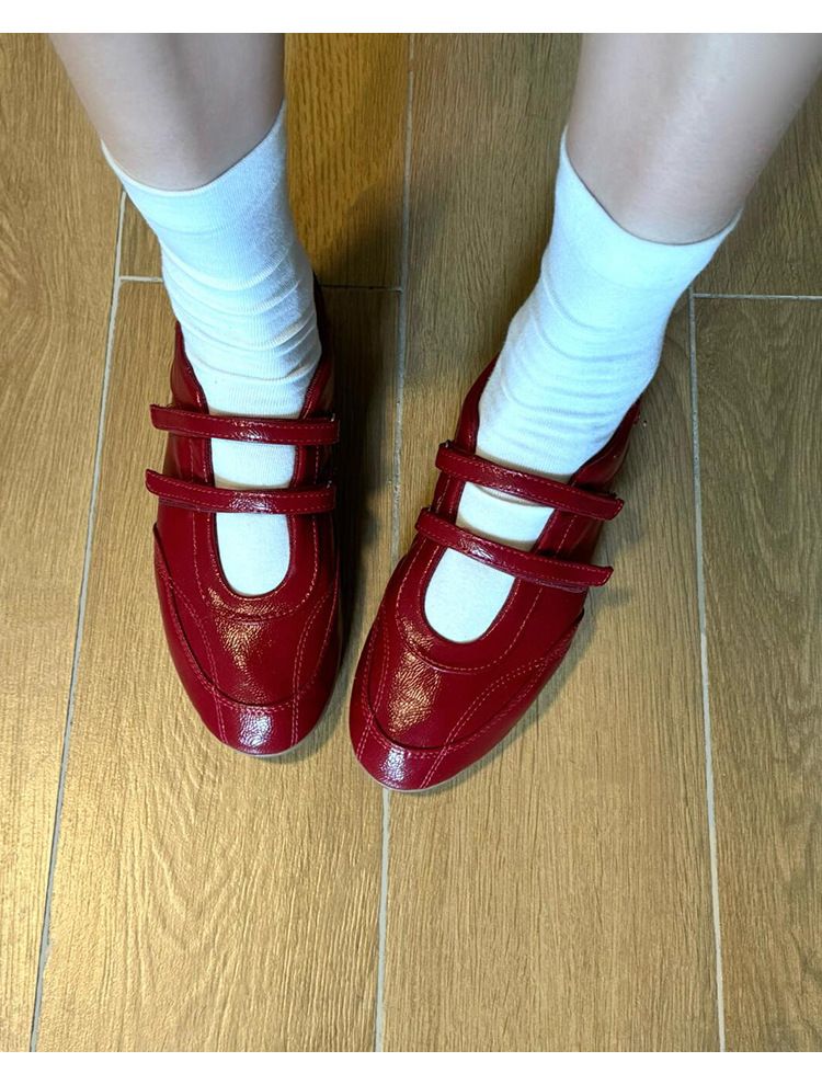 Lässige Damen-Sneakers, multifunktionaler Stil, Mary Jane-Leder, rote flache Einzelschuhe, modisch, vielseitig_voghion.com