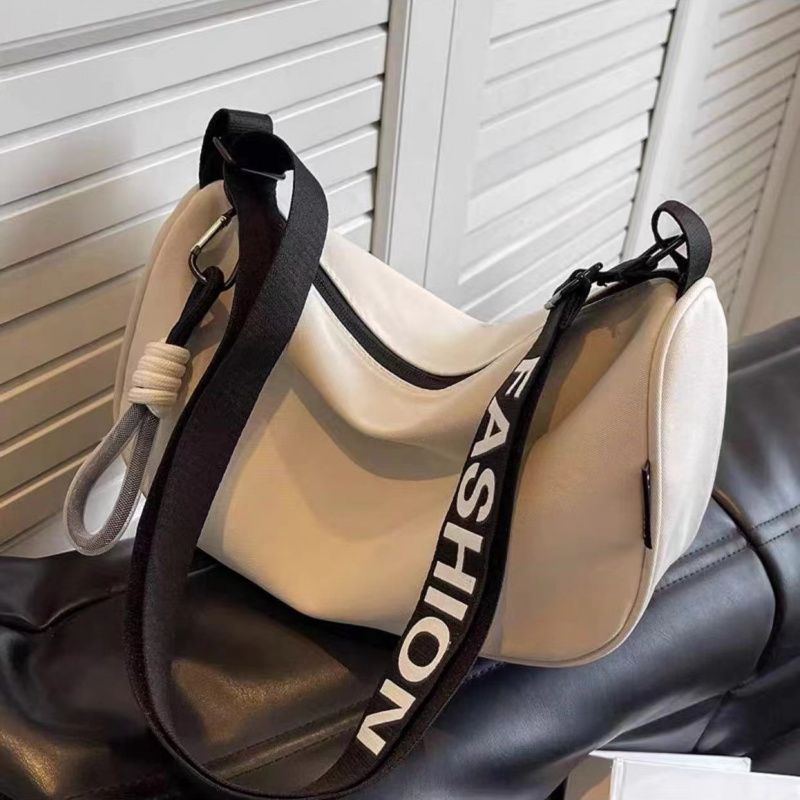 Borsa a tracolla larga versatile in tela di nylon di grande capacità per donna, nuova moda casual_voghion.com