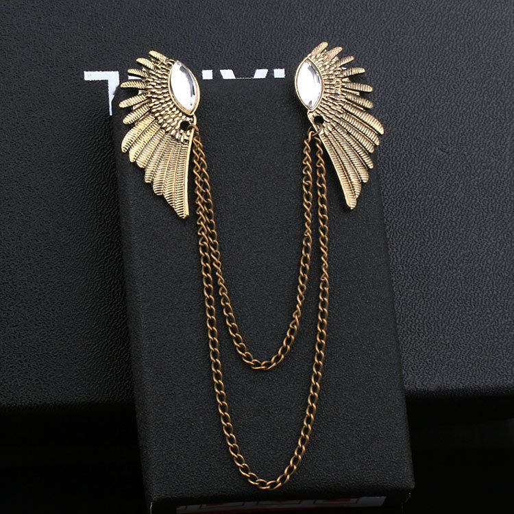 Broche à clip en chaîne avec ailes incrustées de diamants_voghion.com