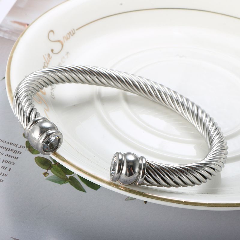 Titanium Fashion Ins Style Classic Simple Adjustable Inlaid Diamond Open Steel Wire Bracelet_voghion.com
