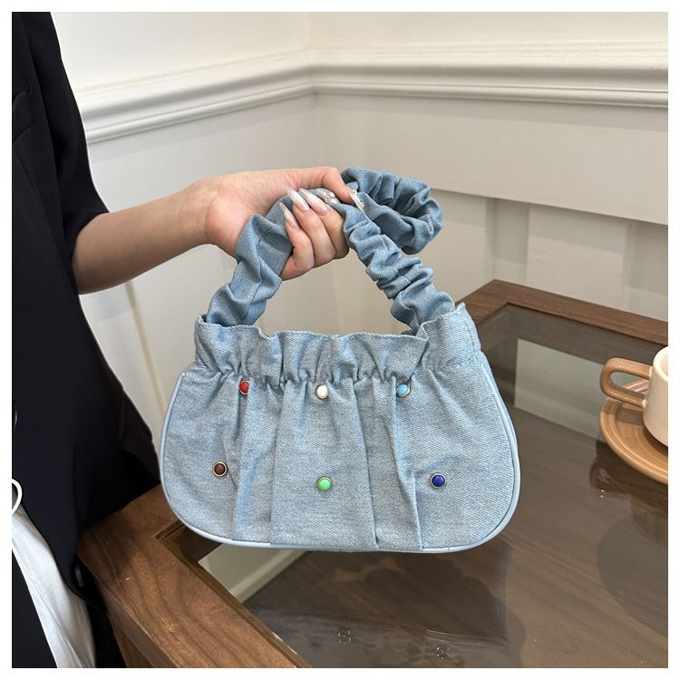 Small And Minimalist Personalized For Women 2024 New Commuter Wrinkle Underarm Versatile Casual Instagram Cloud Shoulder_voghion.com